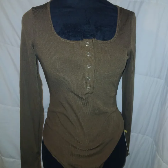 Brown Long Sleeve Snap Top Body Suit - Picture 2 of 2